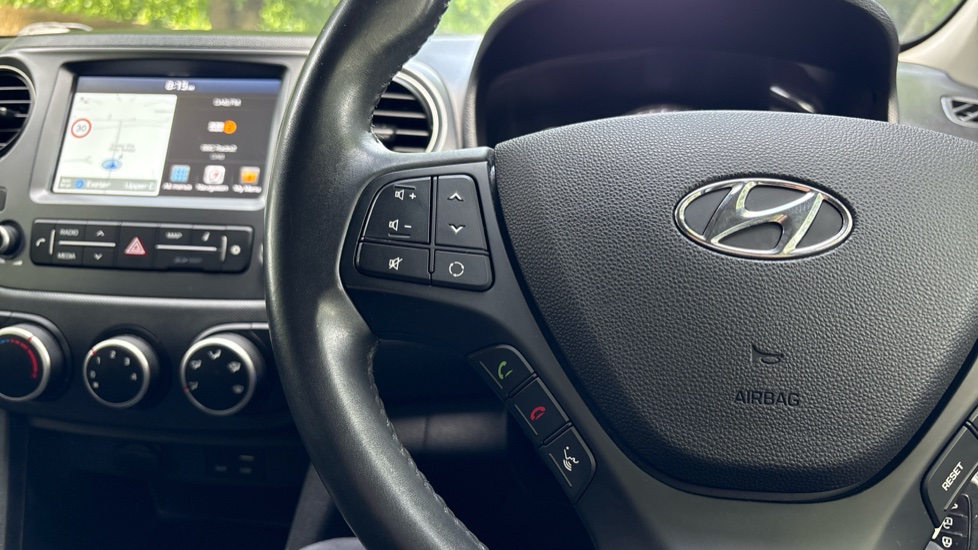 Hyundai i10 1.0 Play 5dr Petrol Hatchback - Image 36