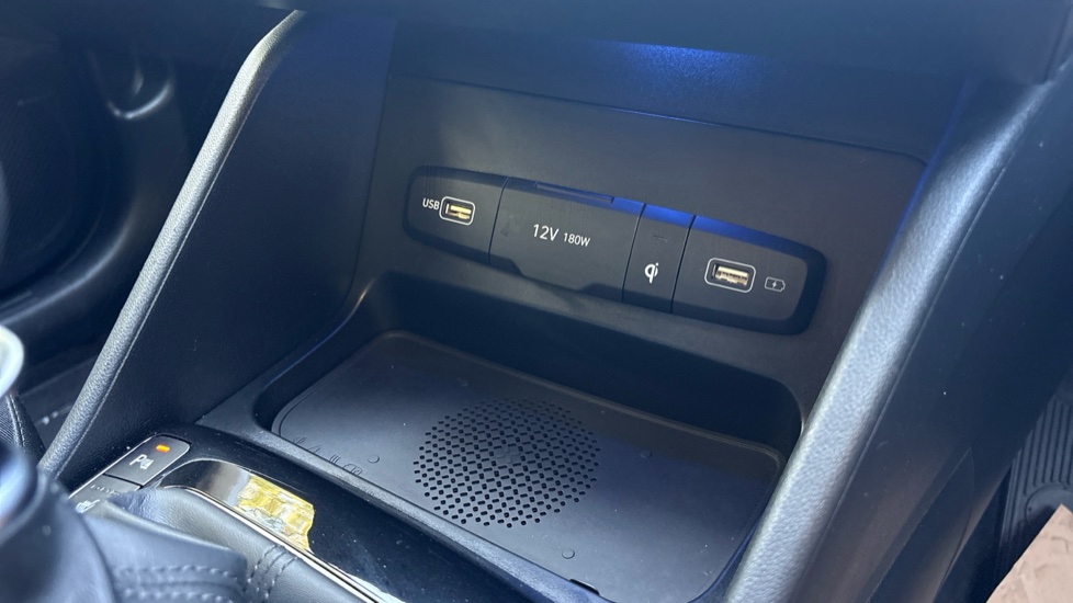 Hyundai TUCSON 1.6 TGDi Premium 5dr 2WD Petrol Estate - Image 35