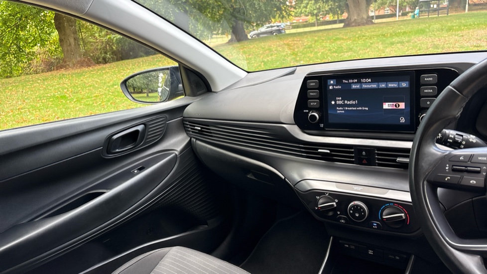 Hyundai i20 1.0T GDi 48V MHD SE Connect 5dr Petrol Hatchback - Image 14