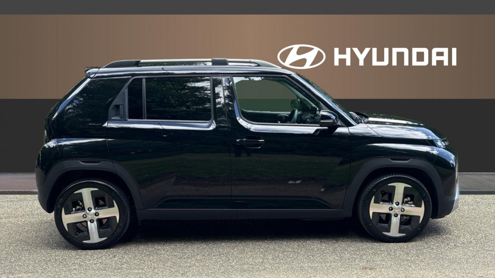 Hyundai INSTER 85kW 02 49kWh 5dr Auto Electric Hatchback - Image 5