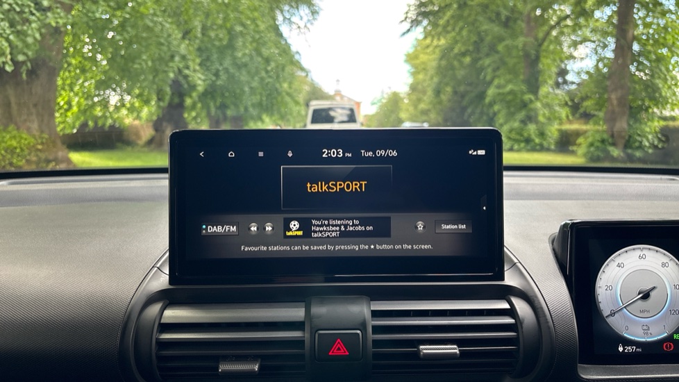 Hyundai INSTER 85kW 02 49kWh 5dr Auto Electric Hatchback - Image 31