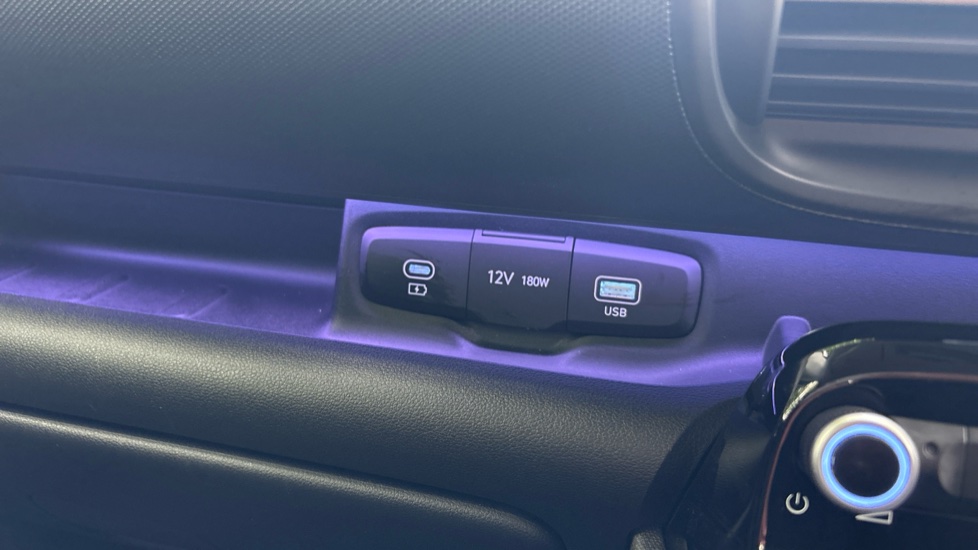 Hyundai INSTER 85kW 02 49kWh 5dr Auto Electric Hatchback - Image 36