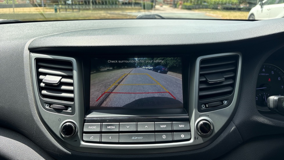 Hyundai TUCSON 1.6 TGDi Sport Edition 5dr 2WD DCT Petrol Estate - Image 30