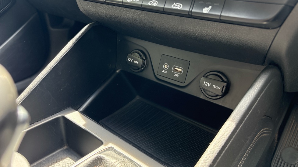Hyundai TUCSON 1.6 TGDi Sport Edition 5dr 2WD DCT Petrol Estate - Image 33