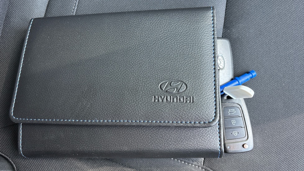 Hyundai TUCSON 1.6 TGDi Hybrid 230 SE Connect 5dr 2WD Auto Hybrid Estate - Image 19