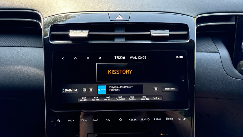 Hyundai TUCSON 1.6 TGDi Hybrid 230 SE Connect 5dr 2WD Auto Hybrid Estate - Image 30