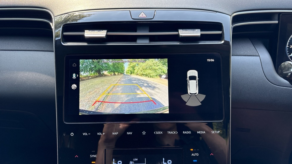 Hyundai TUCSON 1.6 TGDi Hybrid 230 SE Connect 5dr 2WD Auto Hybrid Estate - Image 32