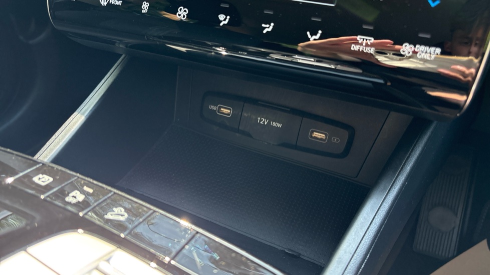 Hyundai TUCSON 1.6 TGDi Hybrid 230 SE Connect 5dr 2WD Auto Hybrid Estate - Image 35