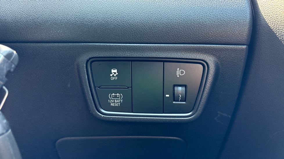 Hyundai TUCSON 1.6 TGDi Hybrid 230 SE Connect 5dr 2WD Auto Hybrid Estate - Image 41