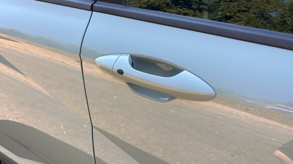 Hyundai KONA 1.6 GDi Hybrid N Line S 5dr DCT Hybrid Hatchback - Image 26