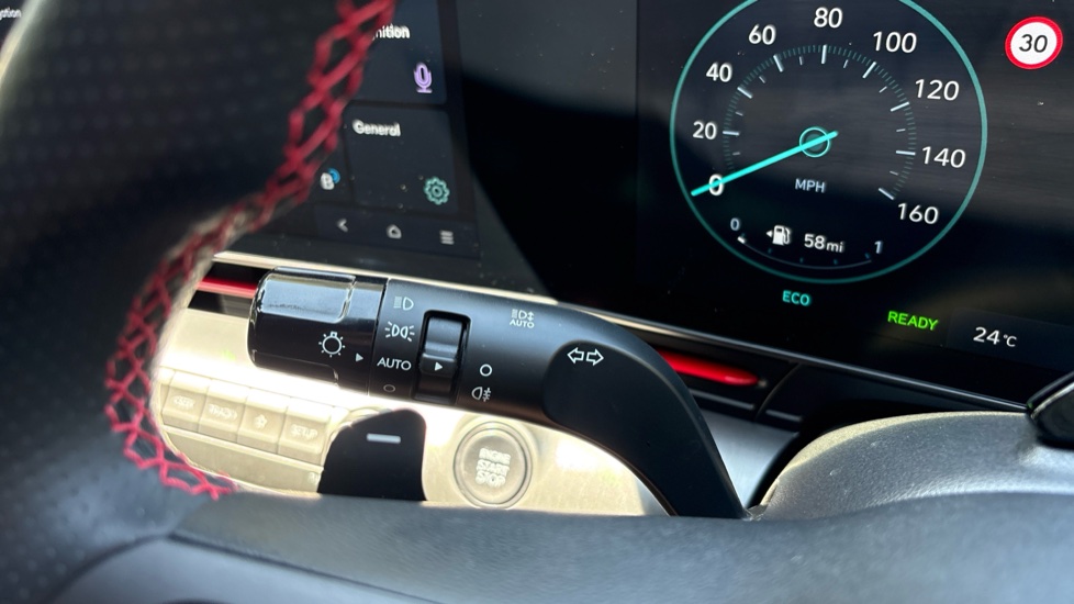 Hyundai KONA 1.6 GDi Hybrid N Line S 5dr DCT Hybrid Hatchback - Image 43