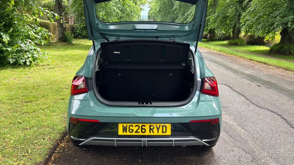 Hyundai i20 1.0T GDi Advance [Nav] 5dr Petrol Hatchback - Image 4