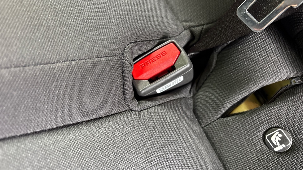 Hyundai i20 1.0T GDi Advance [Nav] 5dr Petrol Hatchback - Image 17