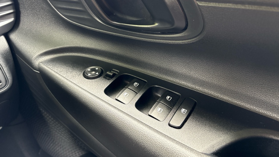 Hyundai i20 1.0T GDi Advance [Nav] 5dr Petrol Hatchback - Image 42