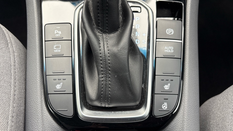 Hyundai IONIQ 1.6 GDi Hybrid 1st Edition 5dr DCT Hybrid Hatchback - Image 36
