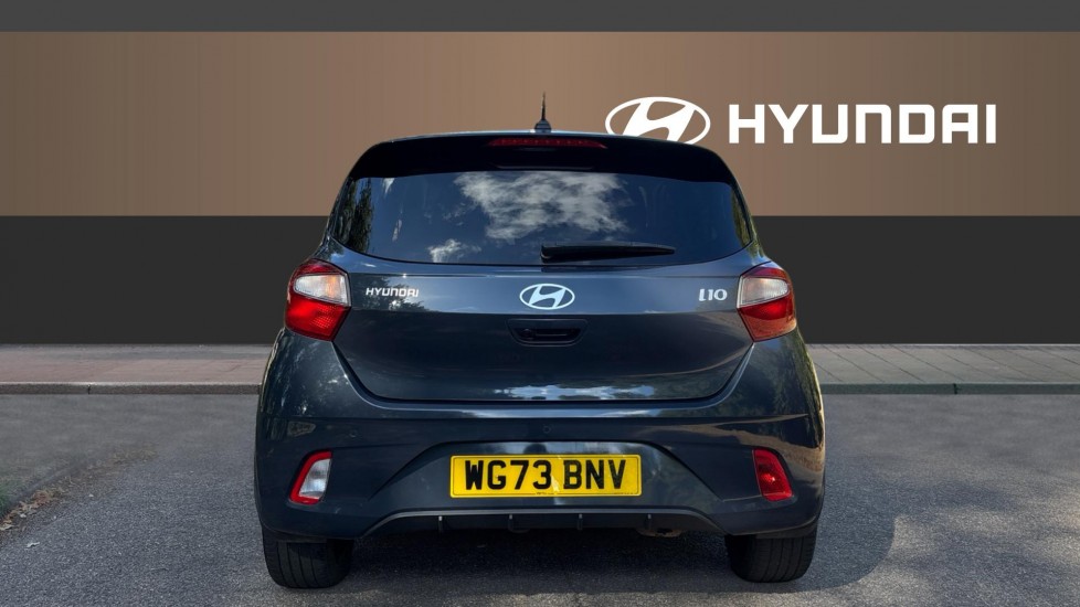 Hyundai i10 1.2 MPi Premium 5dr Petrol Hatchback - Image 6