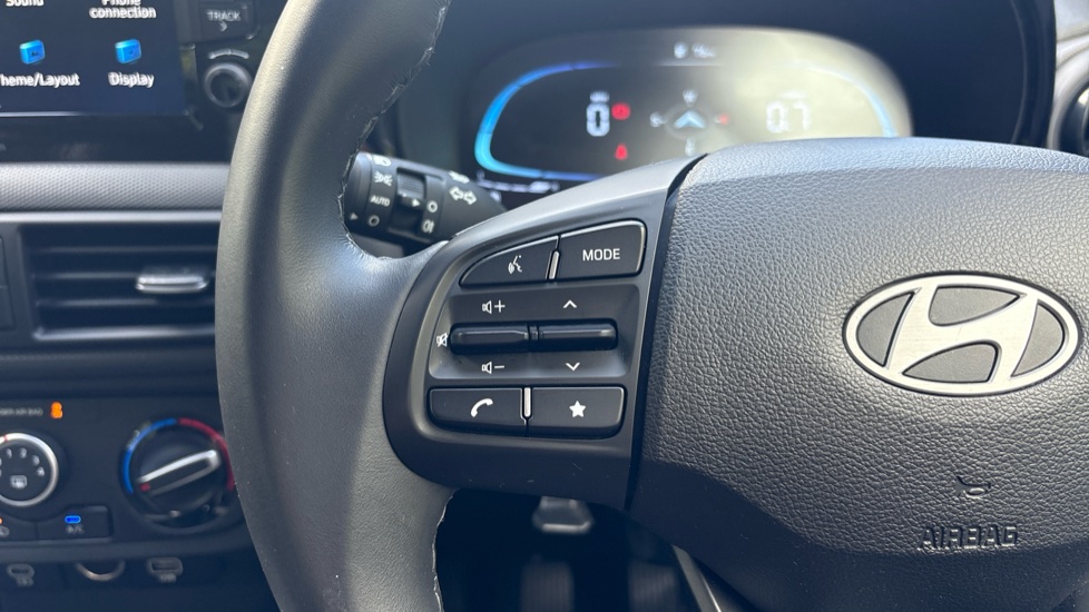 Hyundai i10 1.0 [63] Advance 5dr [Nav] Petrol Hatchback - Image 37