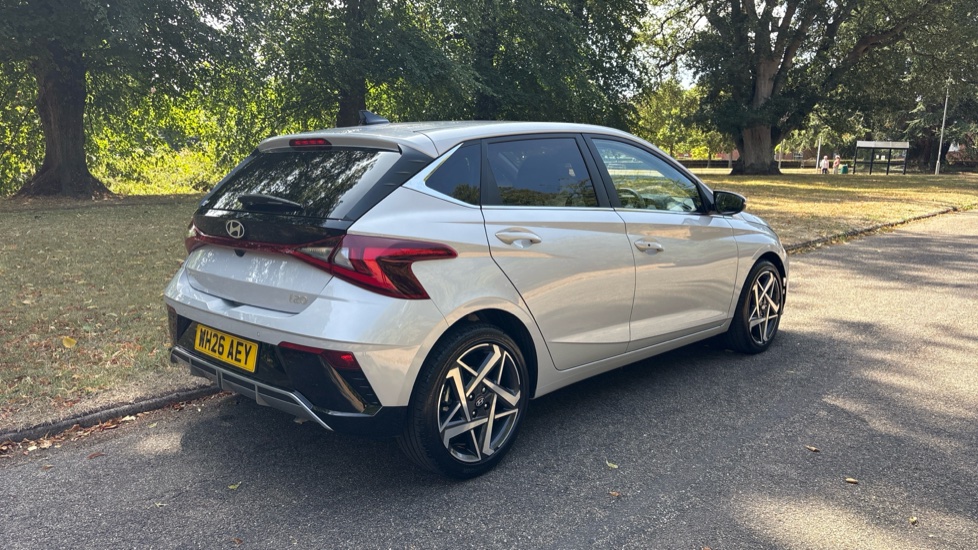 Hyundai i20 1.0T GDi 90 Tech Line 5dr Petrol Hatchback - Image 27