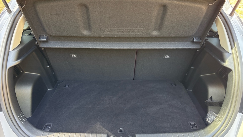 Hyundai i20 1.0T GDi 90 Tech Line 5dr Petrol Hatchback - Image 44