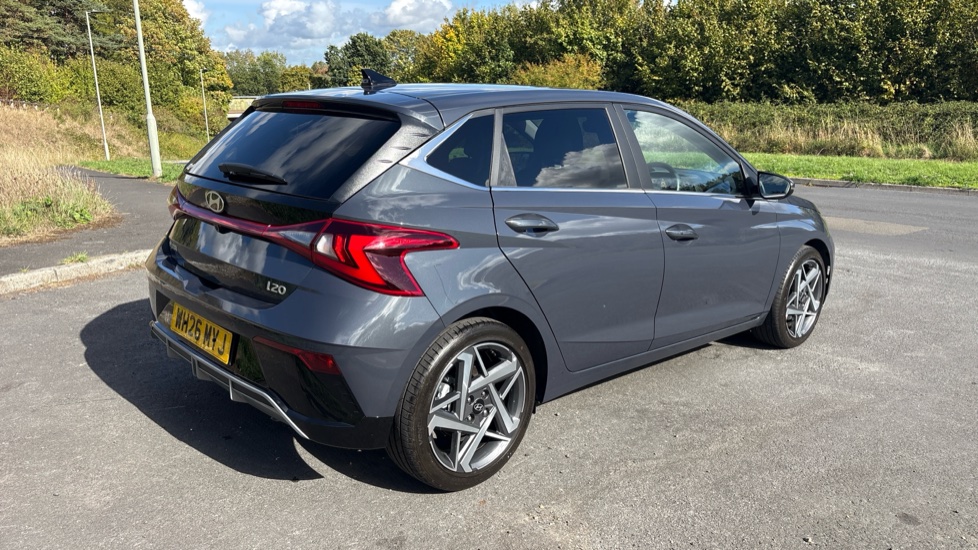 Hyundai i20 1.0T GDi 90 Tech Line 5dr DCT Petrol Hatchback - Image 27