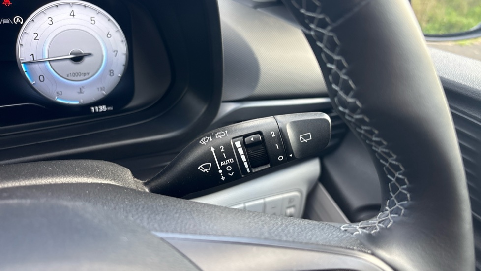 Hyundai i20 1.0T GDi 90 Tech Line 5dr DCT Petrol Hatchback - Image 37
