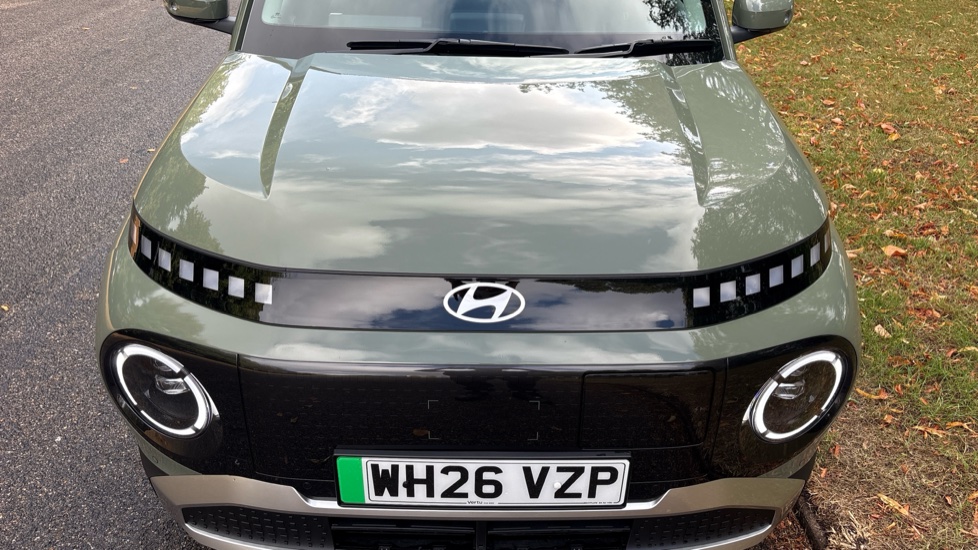 Hyundai INSTER 85kW 02 49kWh 5dr Auto Electric Hatchback - Image 8