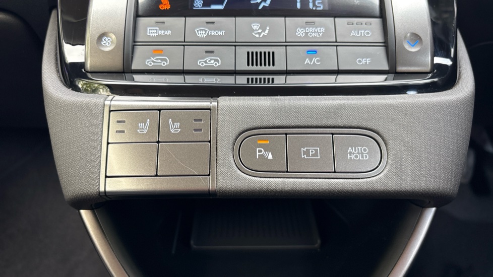Hyundai INSTER 85kW 02 49kWh 5dr Auto Electric Hatchback - Image 38