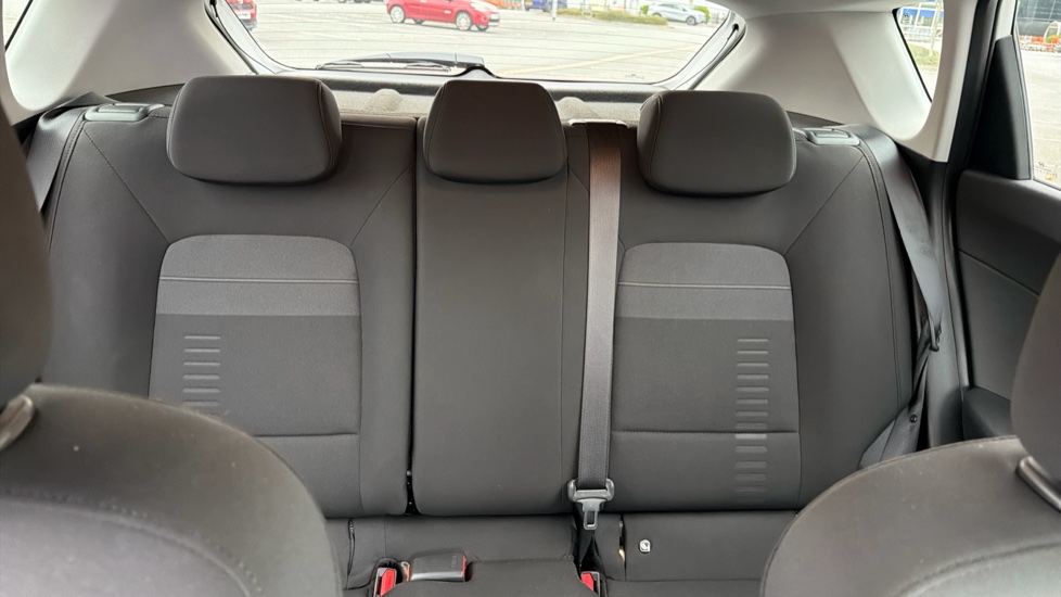 Hyundai BAYON 1.0 TGDi [90] Tech Line 5dr DCT Petrol Hatchback - Image 15
