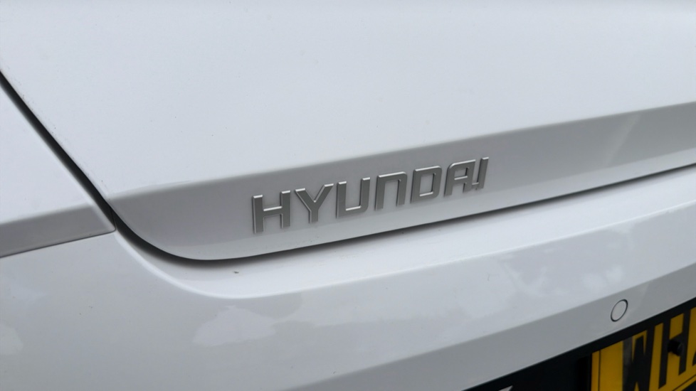 Hyundai BAYON 1.0 TGDi [90] Tech Line 5dr DCT Petrol Hatchback - Image 37