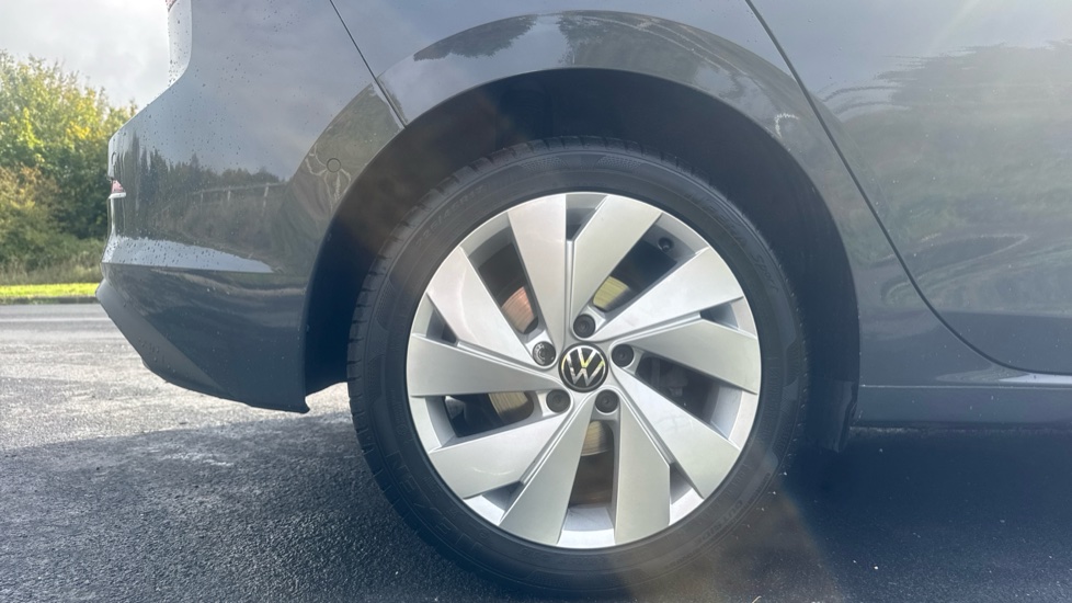 Volkswagen Golf 1.5 TSI 150 Match 5dr Petrol Hatchback - Image 7