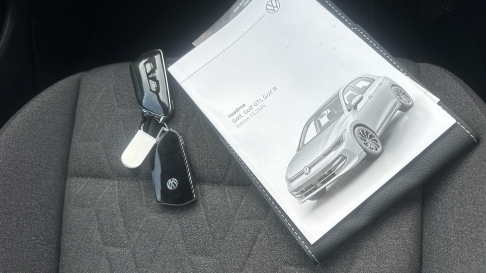 Volkswagen Golf 1.5 TSI 150 Match 5dr Petrol Hatchback - Image 19