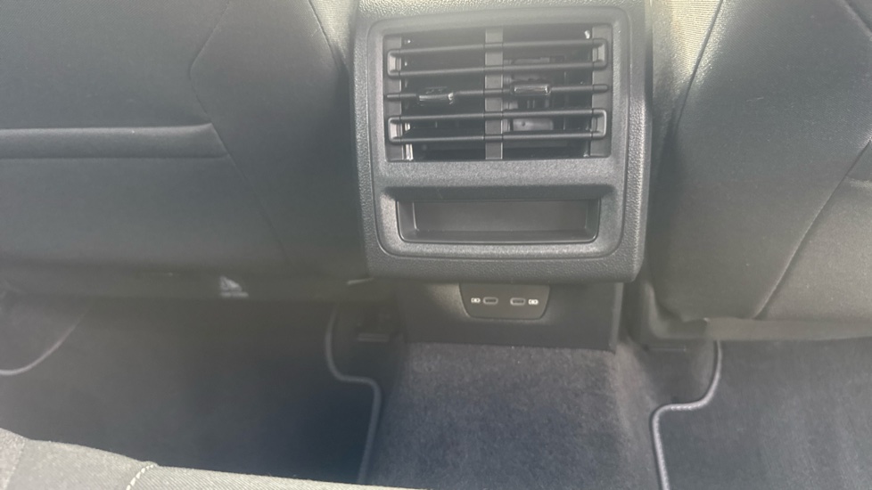 Volkswagen Golf 1.5 TSI 150 Match 5dr Petrol Hatchback - Image 35