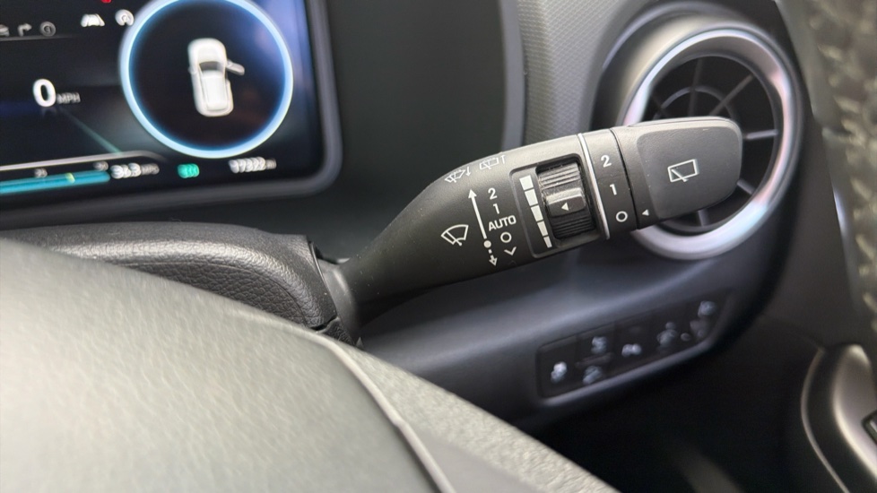 Hyundai KONA 1.0 TGDi 48V MHEV Ultimate 5dr Petrol Hatchback - Image 36