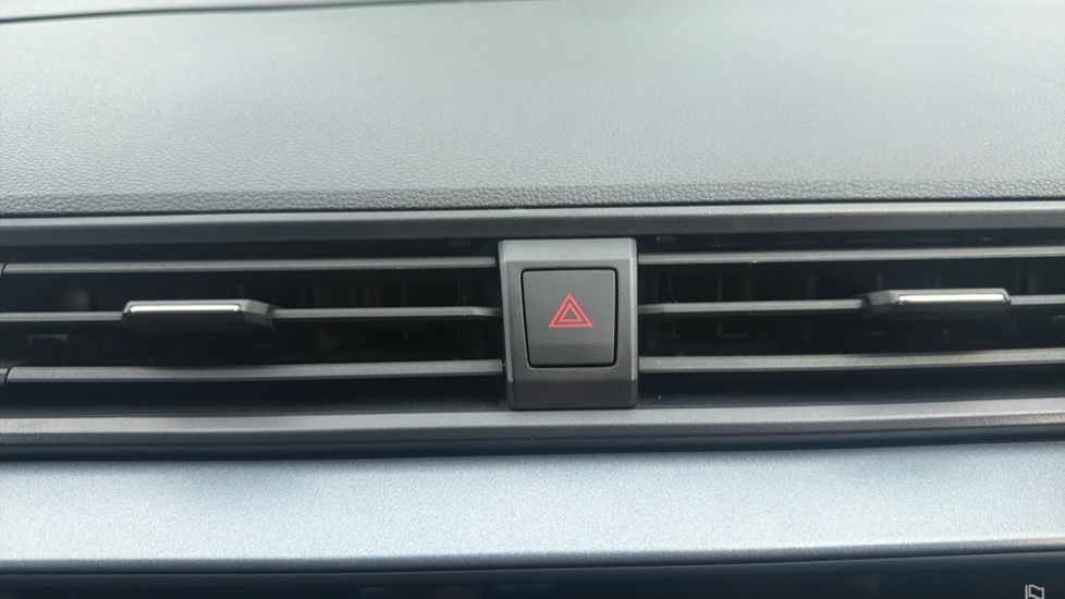 SEAT Arona 1.0 TSI SE Technology [EZ] 5dr Petrol Hatchback - Image 28