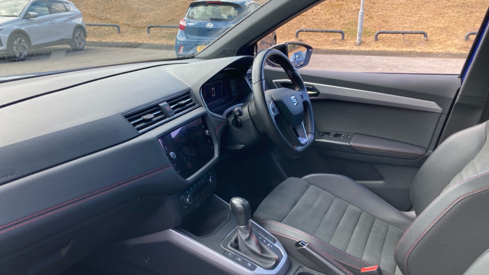 SEAT Arona 1.0 TSI 110 FR Sport [EZ] 5dr DSG Petrol Hatchback - Image 9