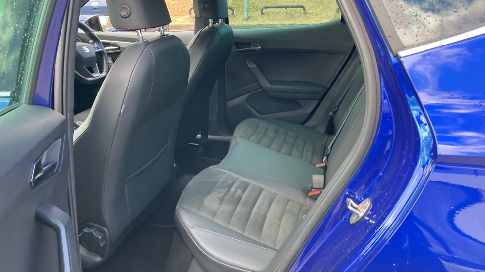 SEAT Arona 1.0 TSI 110 FR Sport [EZ] 5dr DSG Petrol Hatchback - Image 16