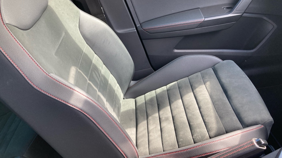 SEAT Arona 1.0 TSI 110 FR Sport [EZ] 5dr DSG Petrol Hatchback - Image 45