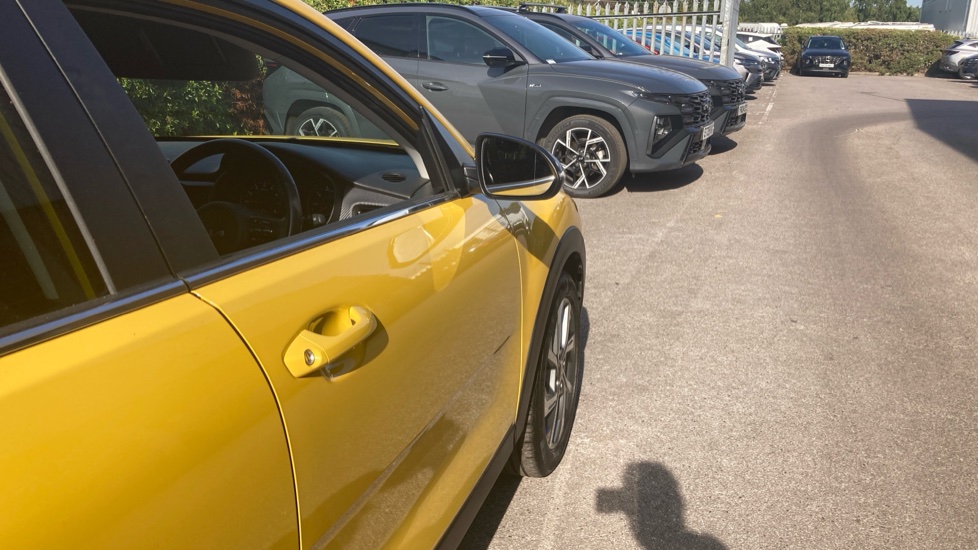 Kia Stonic 1.0T GDi 99 GT-Line 5dr Petrol Estate - Image 42