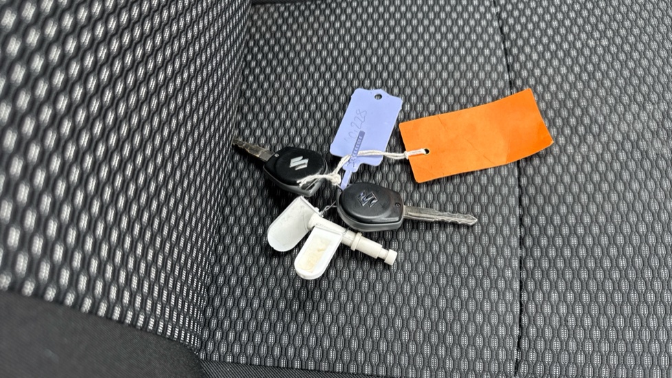 Suzuki Vitara 1.4 Boosterjet 48V Hybrid SZ-T 5dr Petrol Estate - Image 20