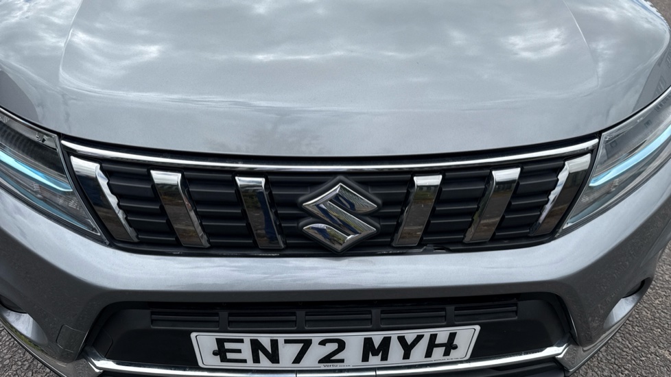 Suzuki Vitara 1.4 Boosterjet 48V Hybrid SZ-T 5dr Petrol Estate - Image 32