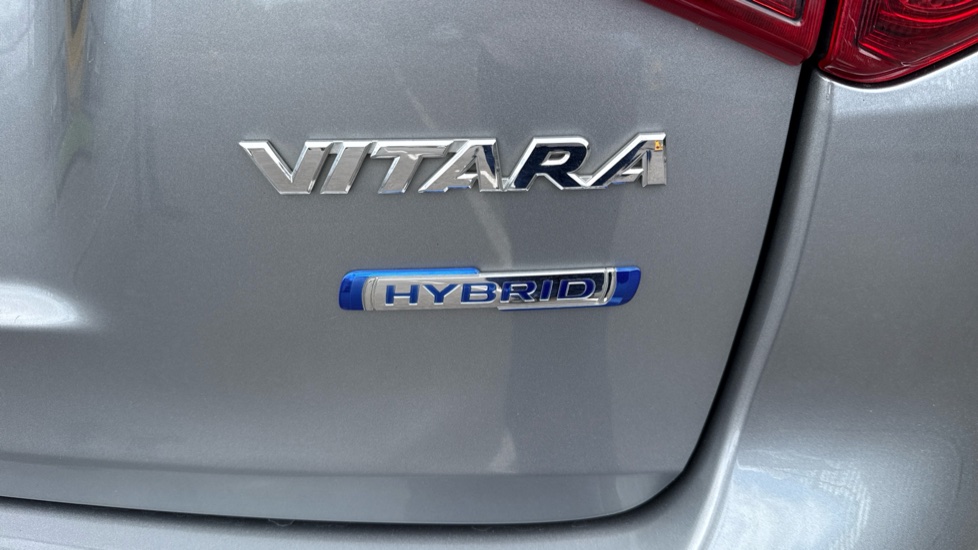 Suzuki Vitara 1.4 Boosterjet 48V Hybrid SZ-T 5dr Petrol Estate - Image 36