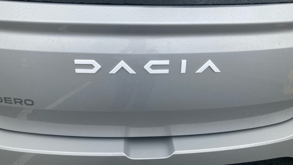 Dacia Sandero Stepway 1.0 TCe Journey 5dr Petrol Hatchback - Image 23