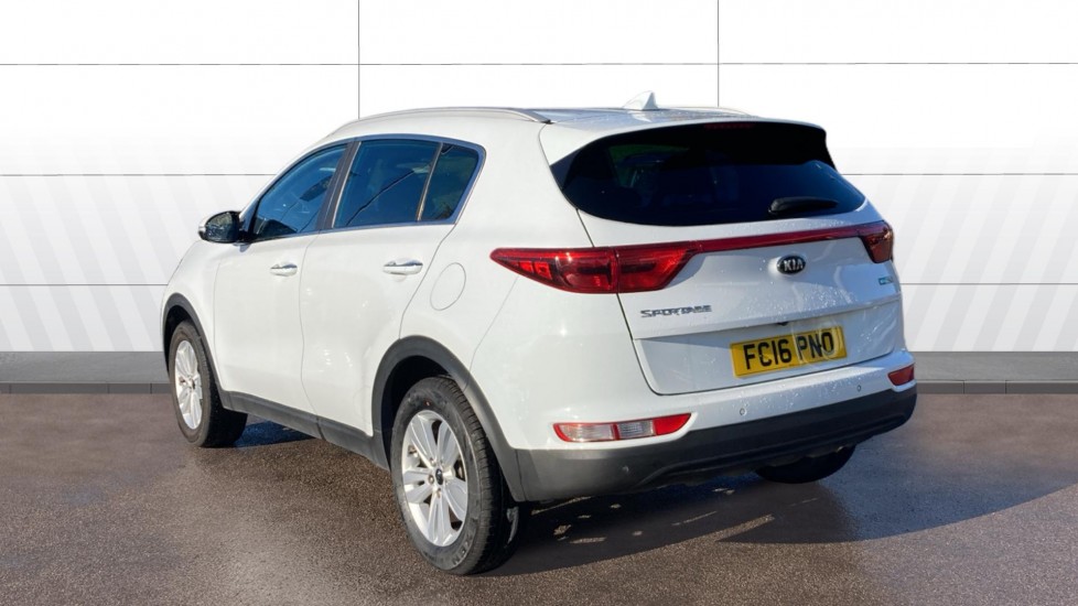 Kia Sportage 1.6 GDi ISG 2 5dr Petrol Estate - Image 2