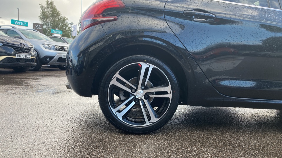 Peugeot 208 1.2 PureTech 110 GT Line 5dr [6 Speed] Petrol Hatchback - Image 7