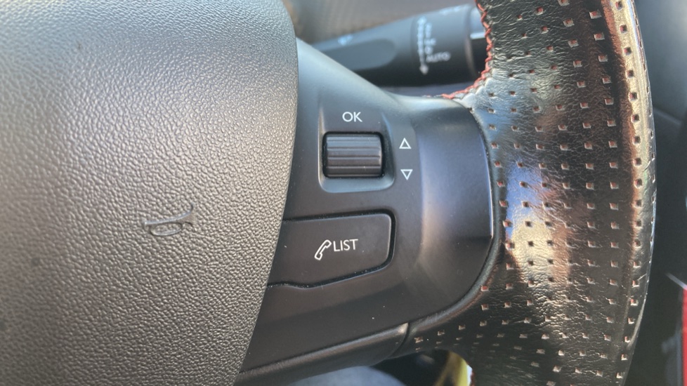 Peugeot 208 1.2 PureTech 110 GT Line 5dr [6 Speed] Petrol Hatchback - Image 23