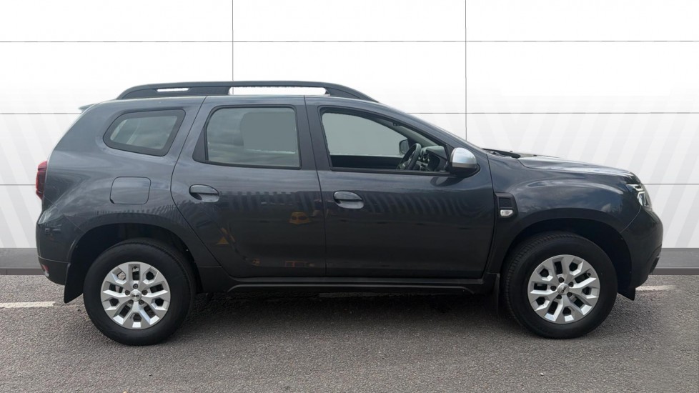 Dacia Duster 1.3 TCe 130 Expression 5dr Petrol Estate - Image 5