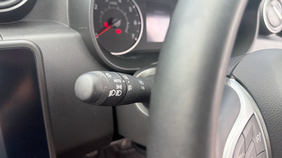 Dacia Duster 1.3 TCe 130 Expression 5dr Petrol Estate - Image 30