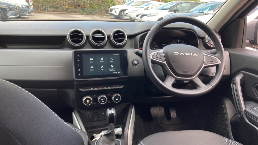 Dacia Duster 1.3 TCe 150 Journey 5dr EDC Petrol Estate - Image 10