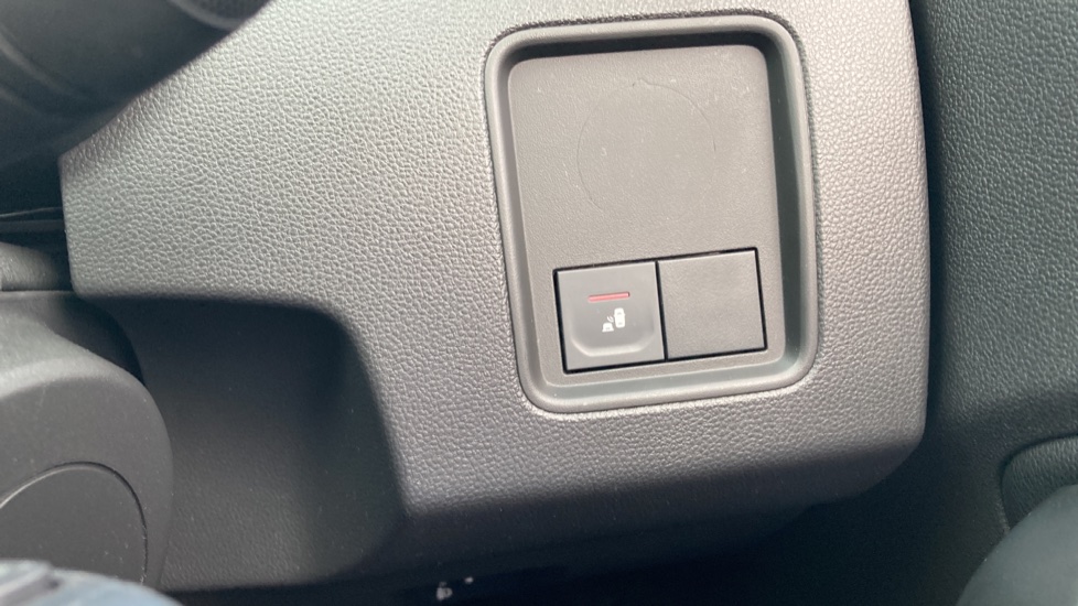 Dacia Duster 1.3 TCe 150 Journey 5dr EDC Petrol Estate - Image 23
