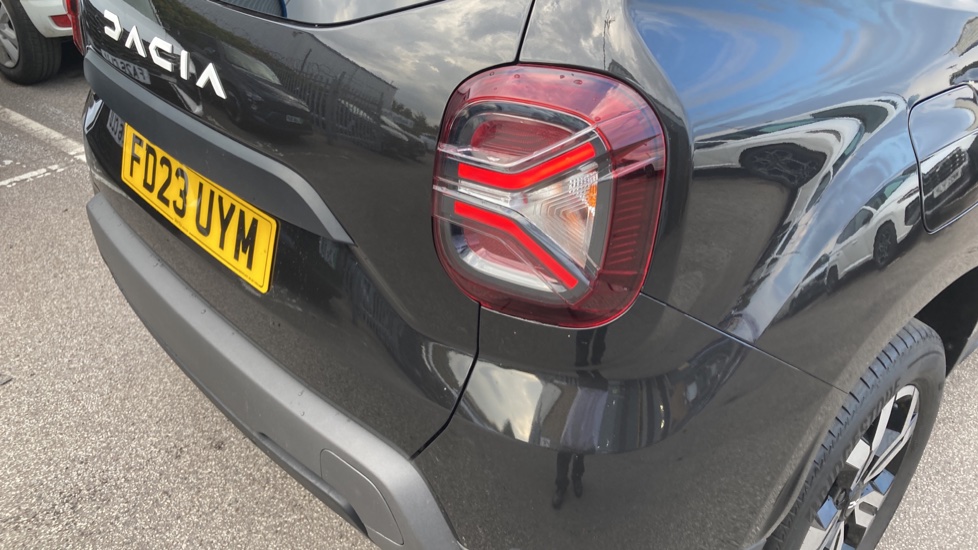 Dacia Duster 1.3 TCe 150 Journey 5dr EDC Petrol Estate - Image 37